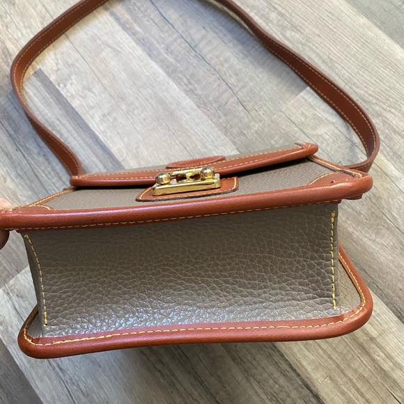 Purse - Picture 5 of 6